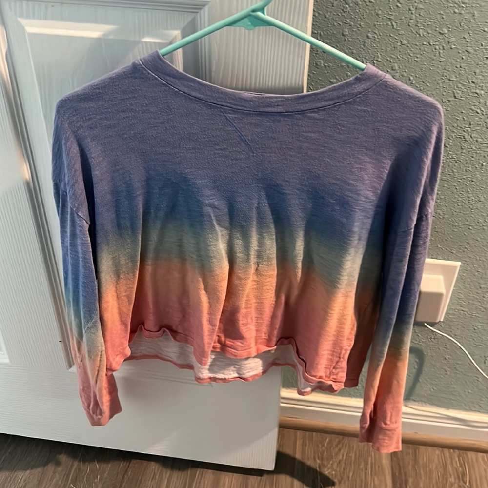 Vibrant Cropped Long Sleeve
